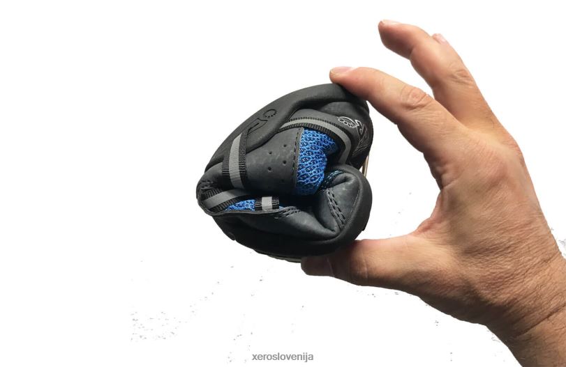 prio tekaški in fitnes čevelj - otroški XF88F284 črnobela Xero Shoes